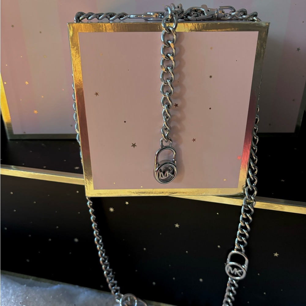 Michael kors chain belt